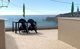 Duarte Houses - Casa T1 - com vista mar
